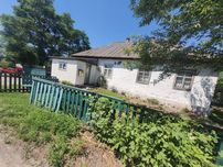 Продам Комерційне Приміщення 128м2, вул. Дніпровська набер. с. Кийлів