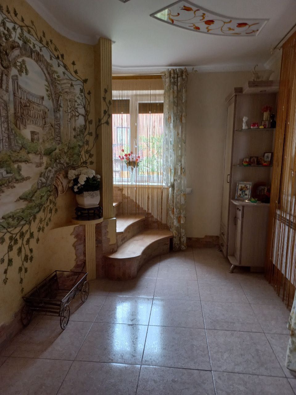 Продається котедж в Великих гаях