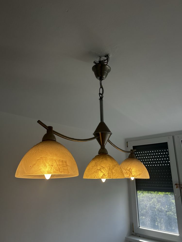 Zestaw lamp, zyradol do stolowego dziennego