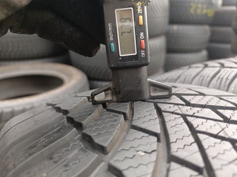 215.60.16 Bridgestone blizzak 4 шт