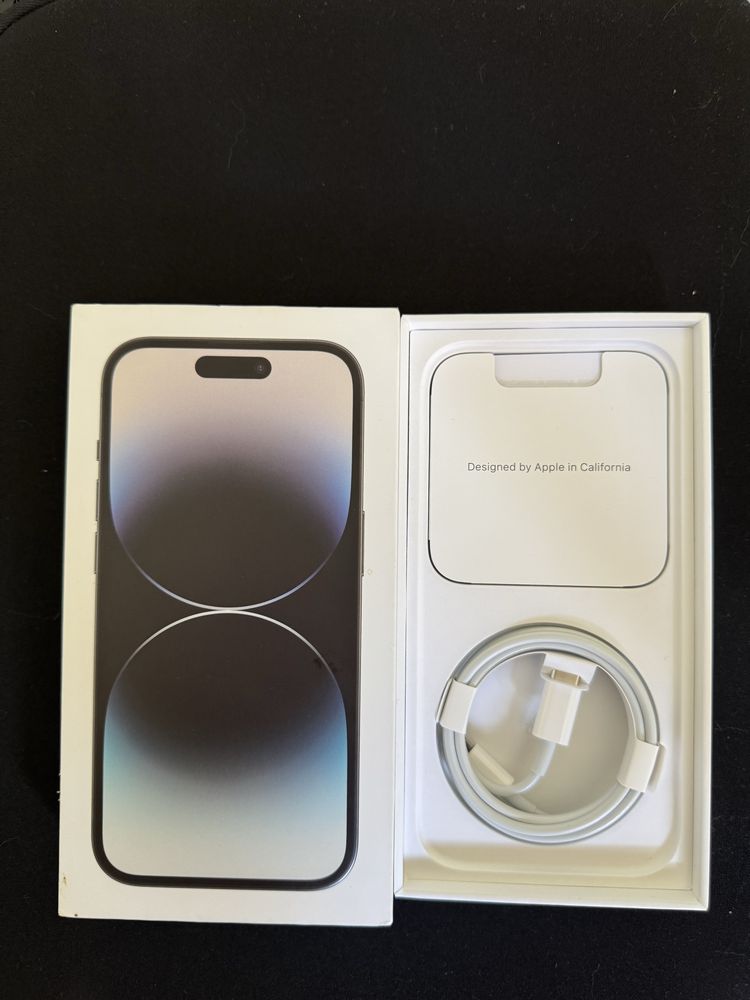 Apple Iphone 14 pro space black + case gratis
