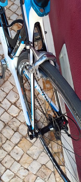 Bicicleta Cube Agree gtc race