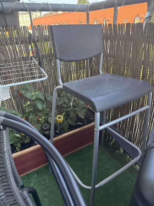 Hoker do kuchni  2 sztuki cena za komplet