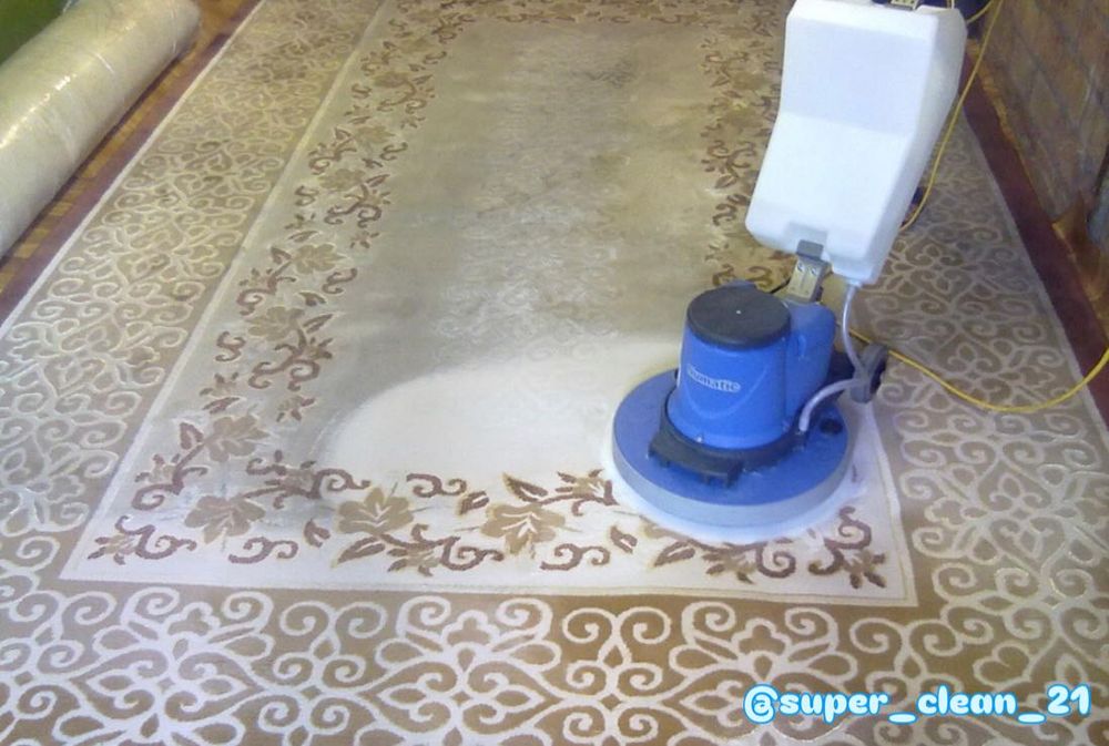 Професійна чистка килимів