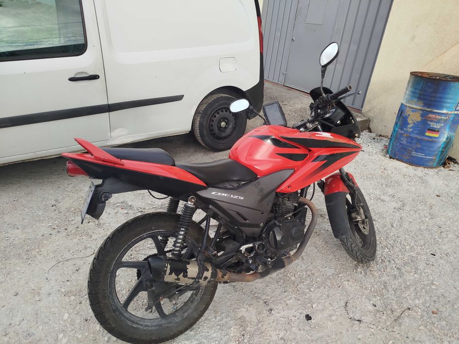 CBF 125 funcionando perfeitamente