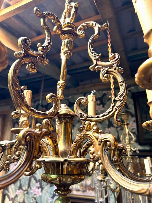 Żyrandol bogato zdobiony mosiądz #8098 Stylowy Węgrów