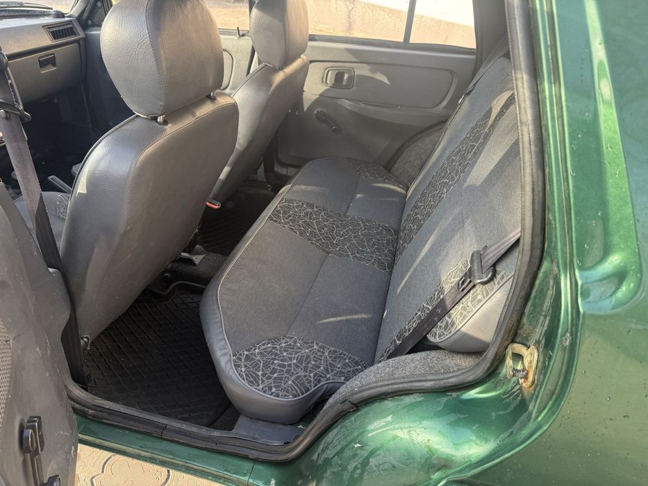 Заз Славута 2003 год. 1.2 Бензин.