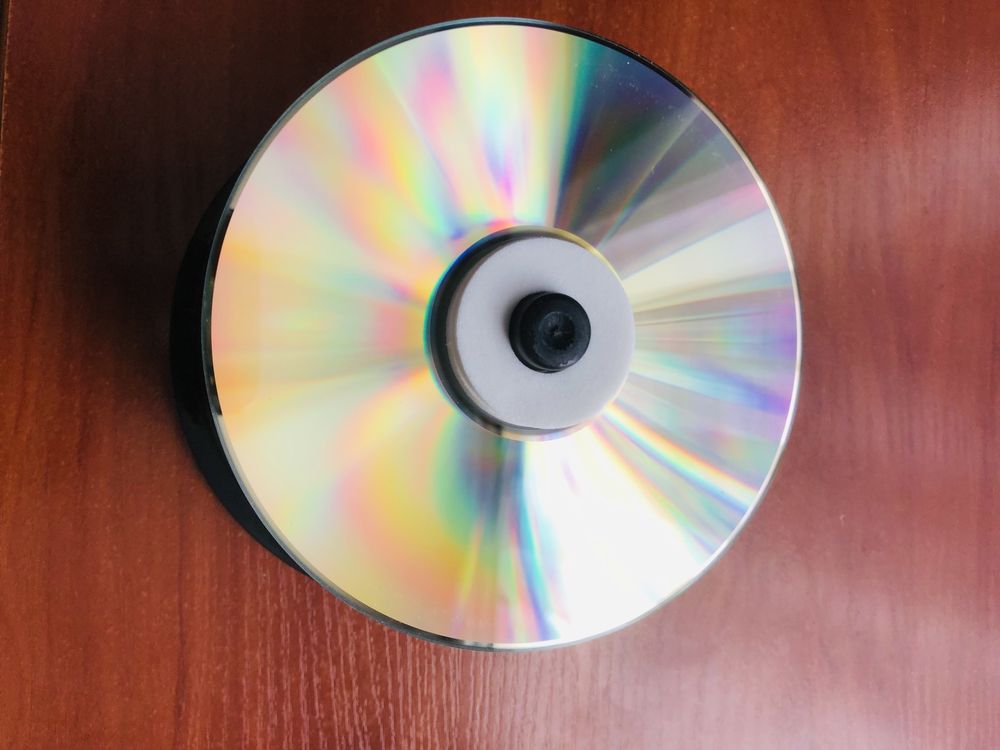 CD R диски с золотым напылением