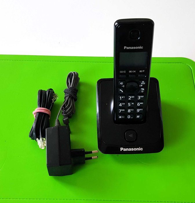 telefon bezprzewodowy Panasonic KX-TG2711PDB w stanie bdb -czytaj opis