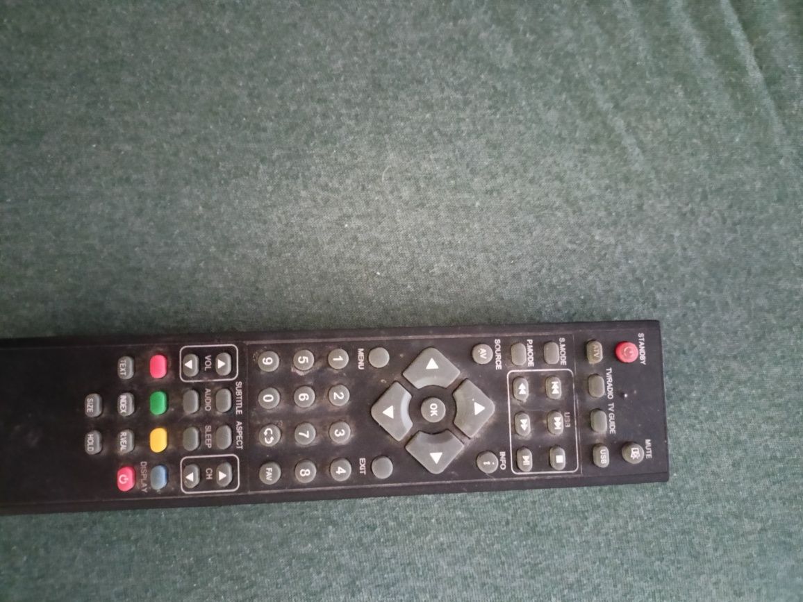 Telewizor 32, pilot