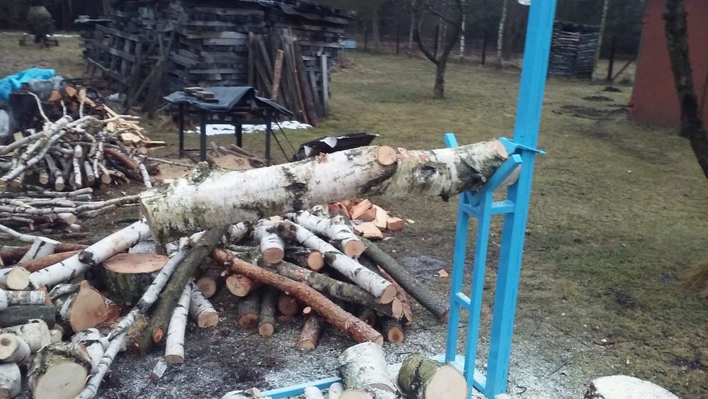 Stojak kobyłka do cięcia drewna