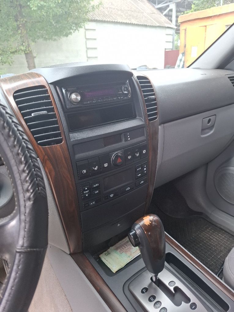 Kia sorento 2.5 AT 2005