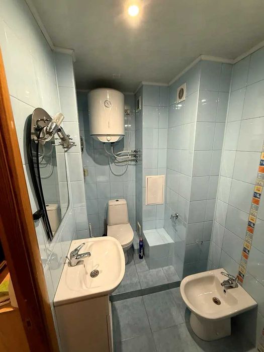 Здається в оренду 1 кімнатна квартира біля метро Героїв Дніпра