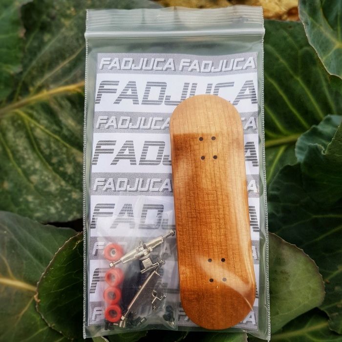 Presente Ideal - Fingerboard /Mini Skate/Tech Deck FADJUCA Fingerboard