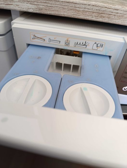 Máquina de lavar e secar roupa LG ThinQ (capacidade 13/7Kg)