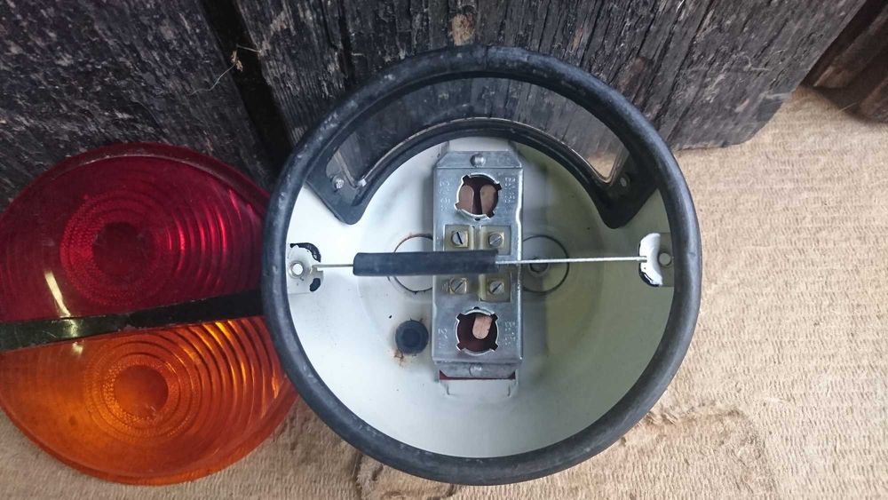 Ursus c328 lampa tylna unikat