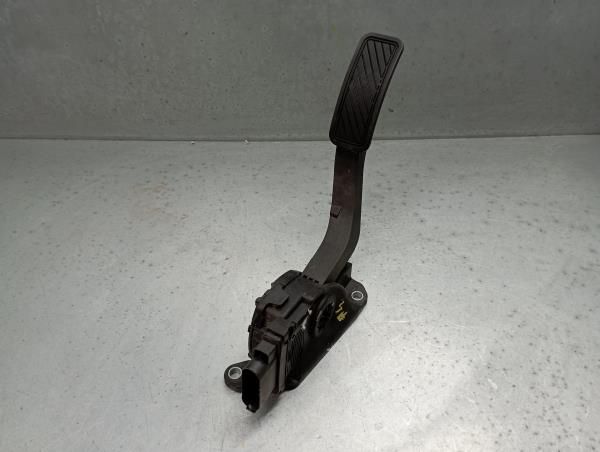 Pedal do acelerador FORD Fiesta VI (CB1, CCN)