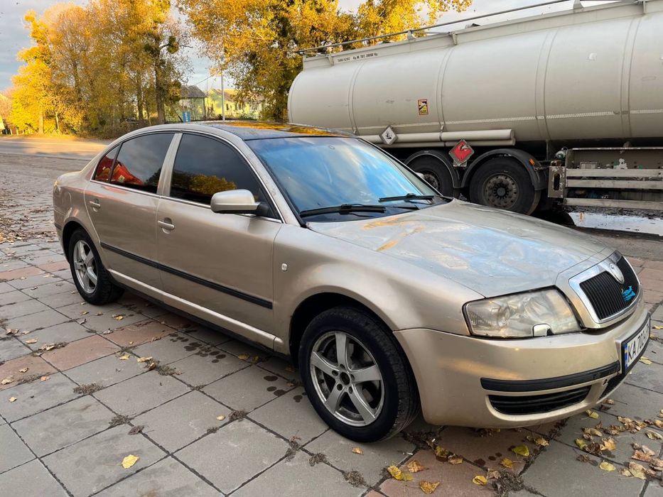 Продам Шкоду супер Б 1.9 ТДІ