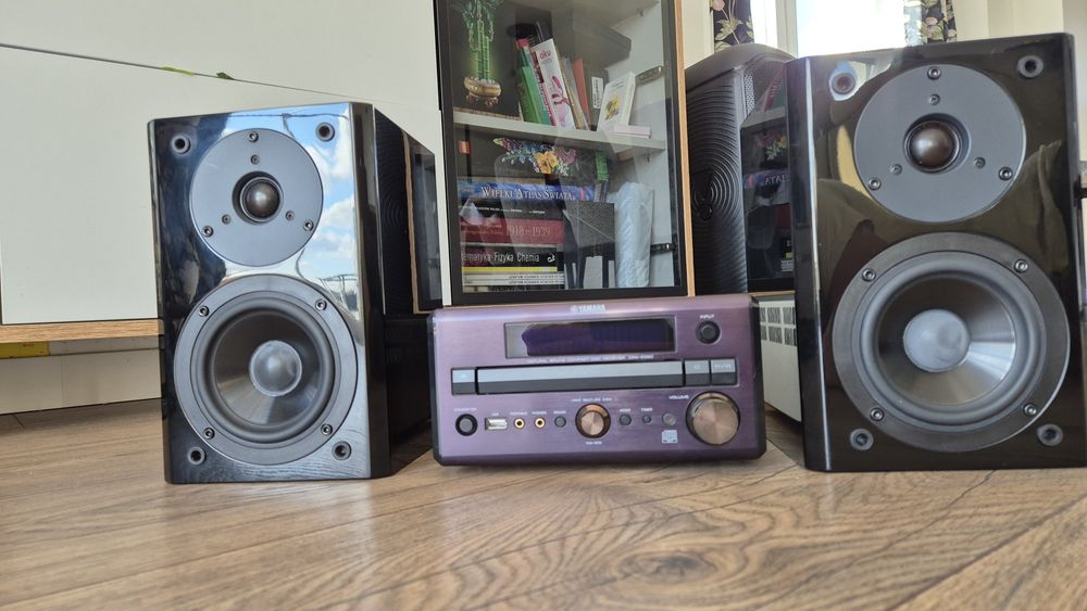 Yamaha pianocraft CRX-E320 NX-E700  Cd radio amplituner