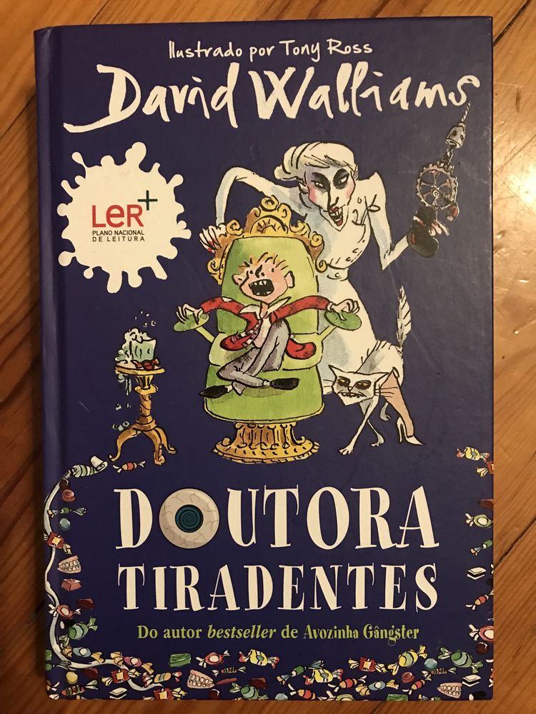 Livro Doutora tira Dentes de David Walliams