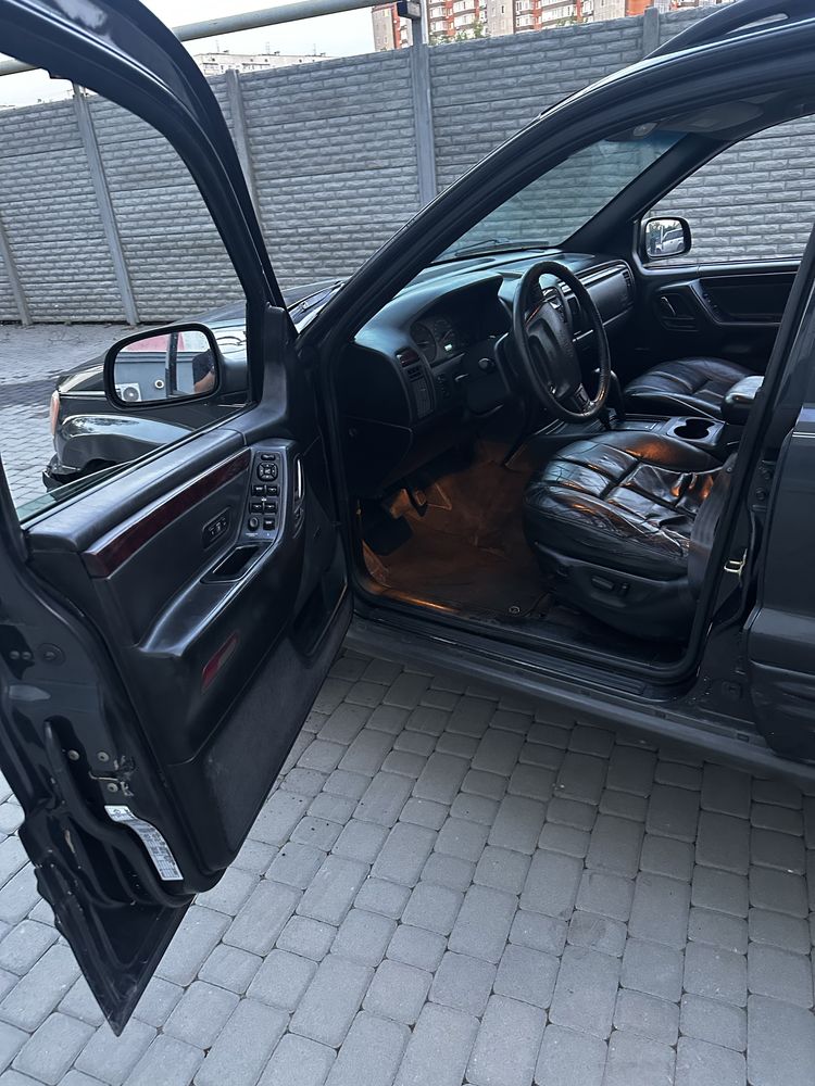 jeep grand cherokee 3.1 Срочно