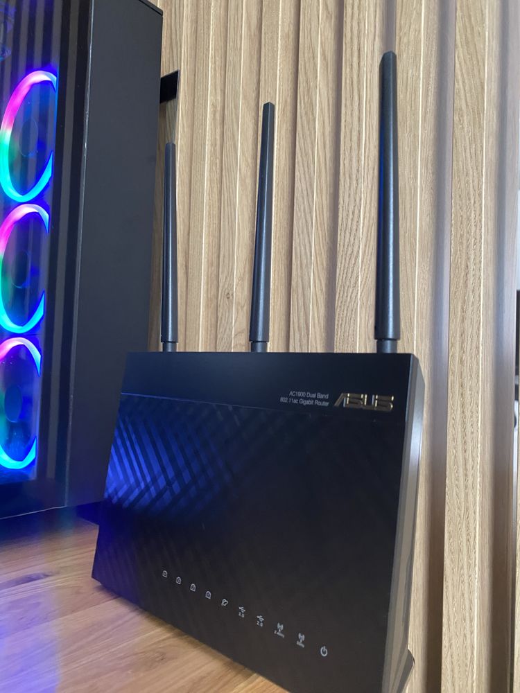 Router Asus RT-AC68U 1900Mb/s