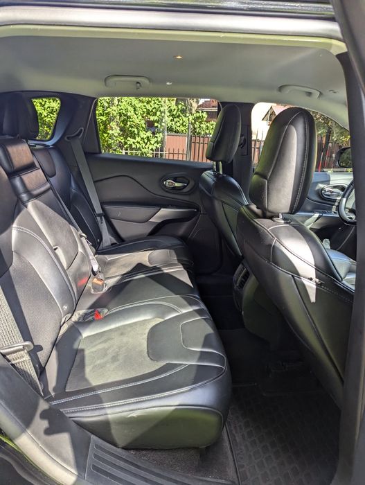 Jeep Cherokee kl 3.2 рестайлинг