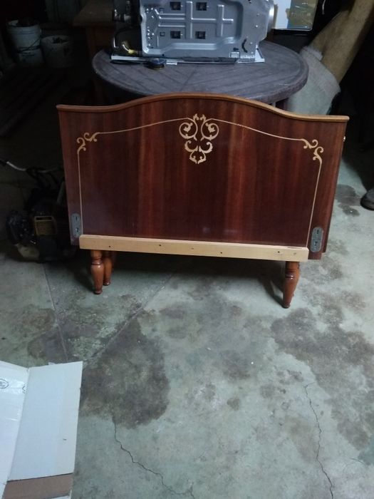 Два ліжка 1,5 з матрацами