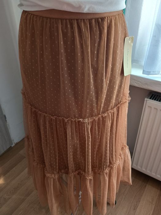 Spódnica długa tiulowa kolor karmelowy w delikatne groszki XS S