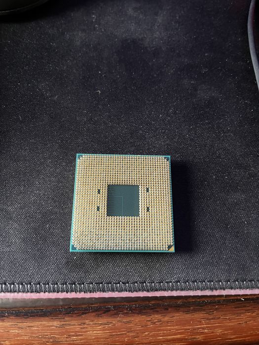Processador AMD AM4 Ryzen 5 4500 usado