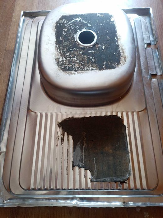 Кухонная мойка 80×60 см из нержавейки — б/у, самовывоз