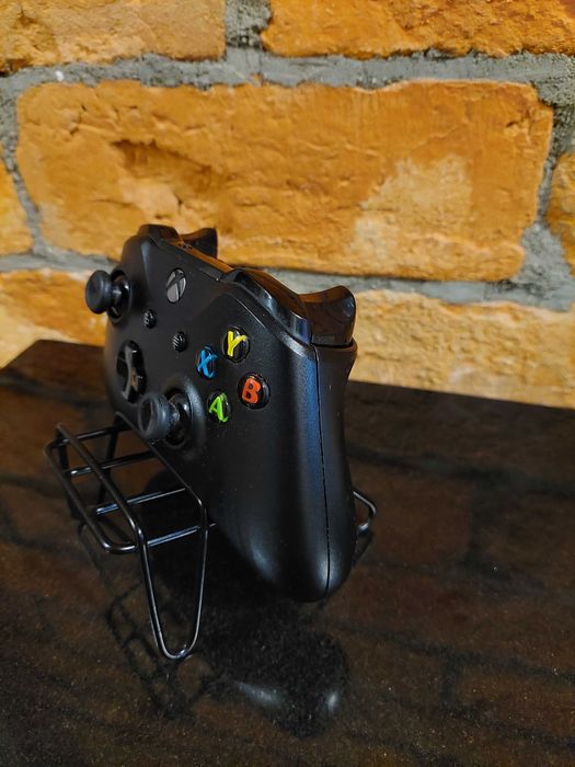 Kontroler Pad Microsoft 1708 Xbox One Series S X org PC kabel jak Nowy