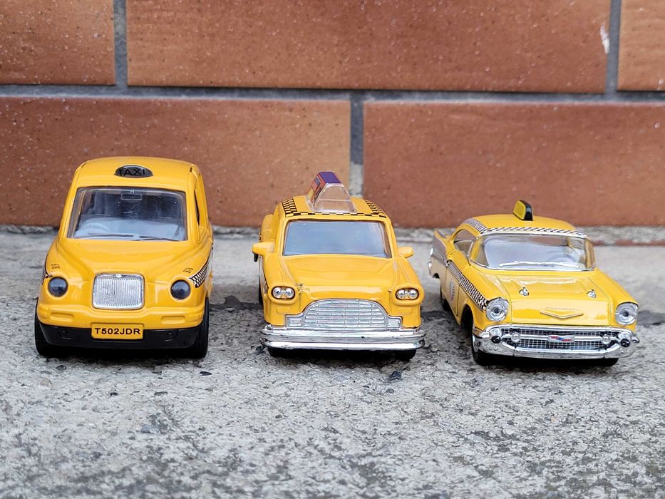 Kolekcja 1:40 Chevrolet Bel Air London Taxi 1:34 Zestaw