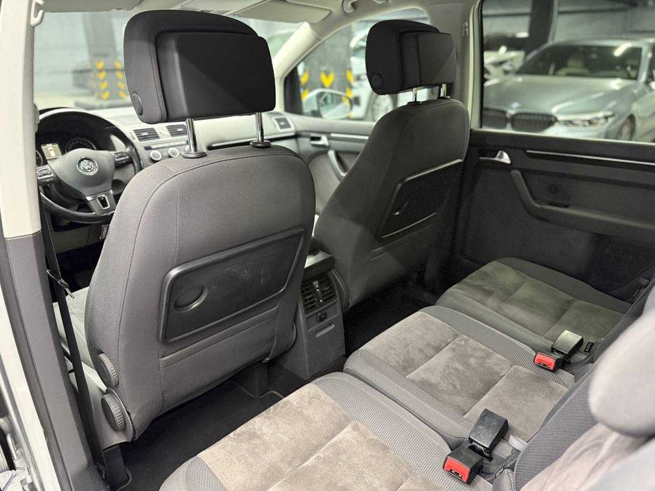 Volkswagen Touran 2012