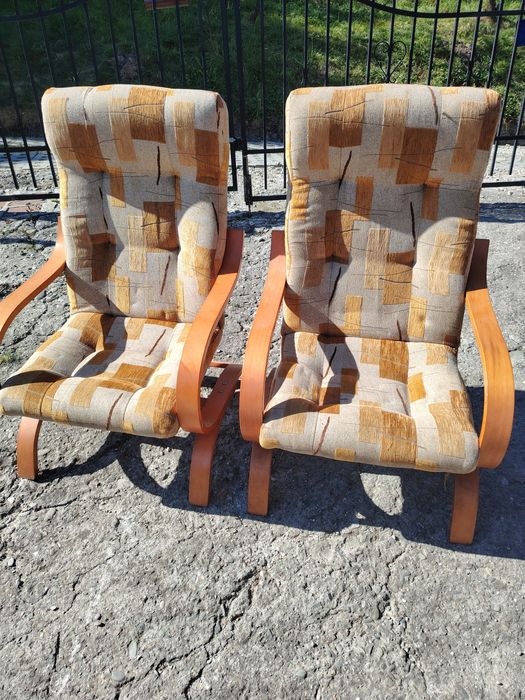 Stół rozkładany do salonu do jadalni + 2 fotele bujane