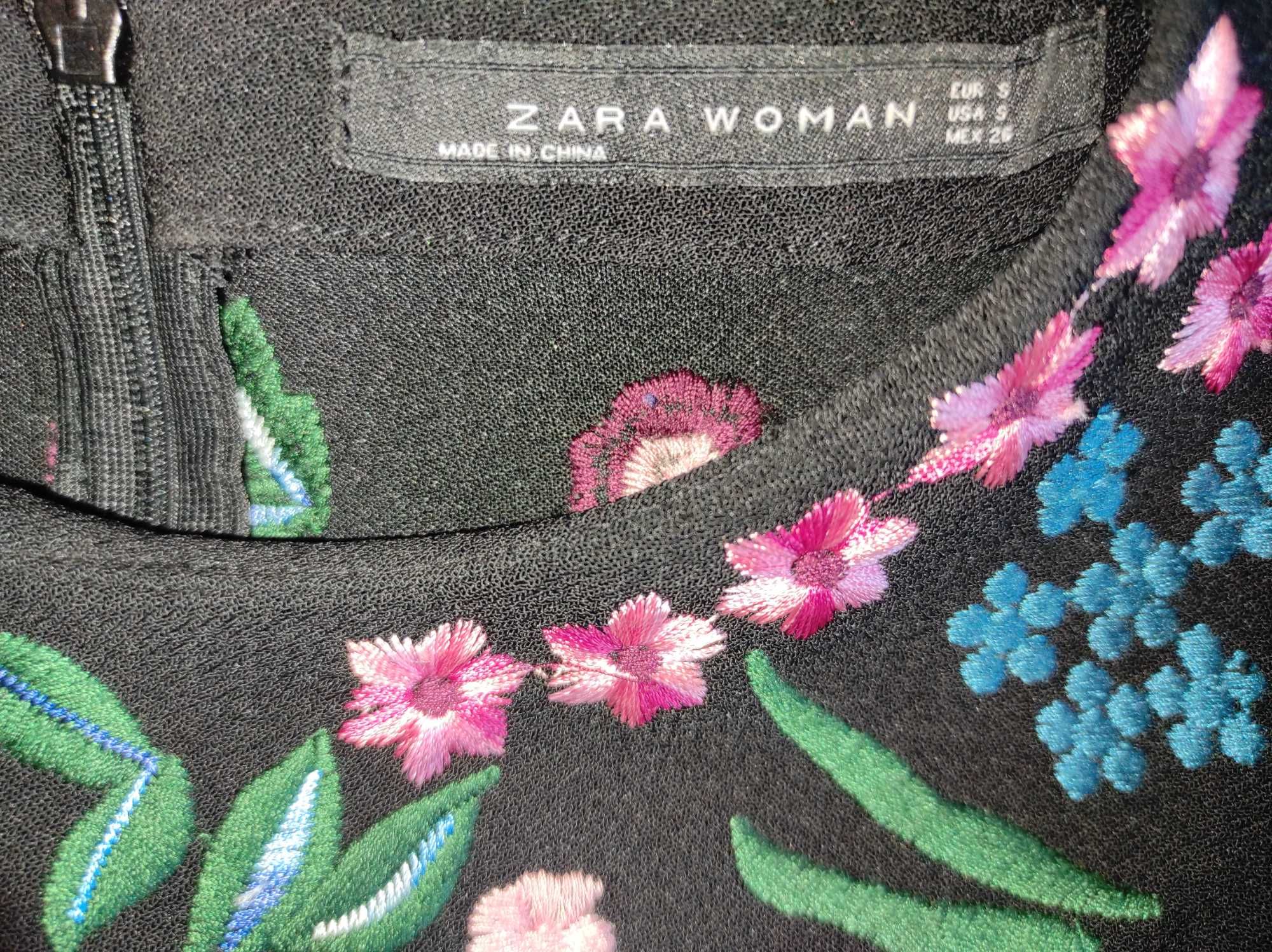 Sukienka Zara Woman 36 S czarna haftowana w kwiatowy print mini