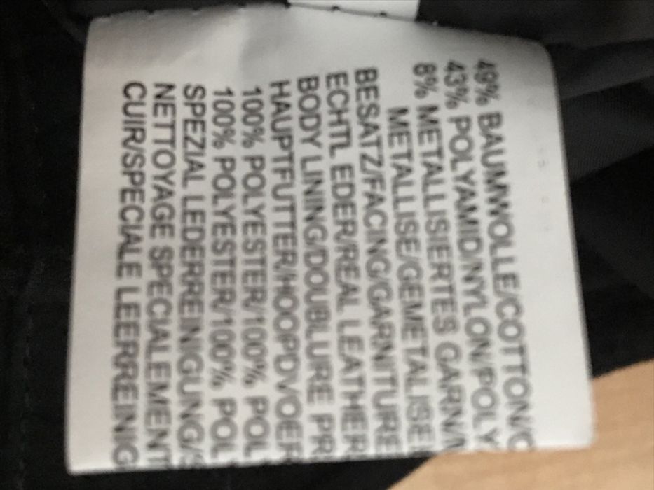 Czarne damskie spodnie ze skóry, skórzane, rozm 44, na podszewce.