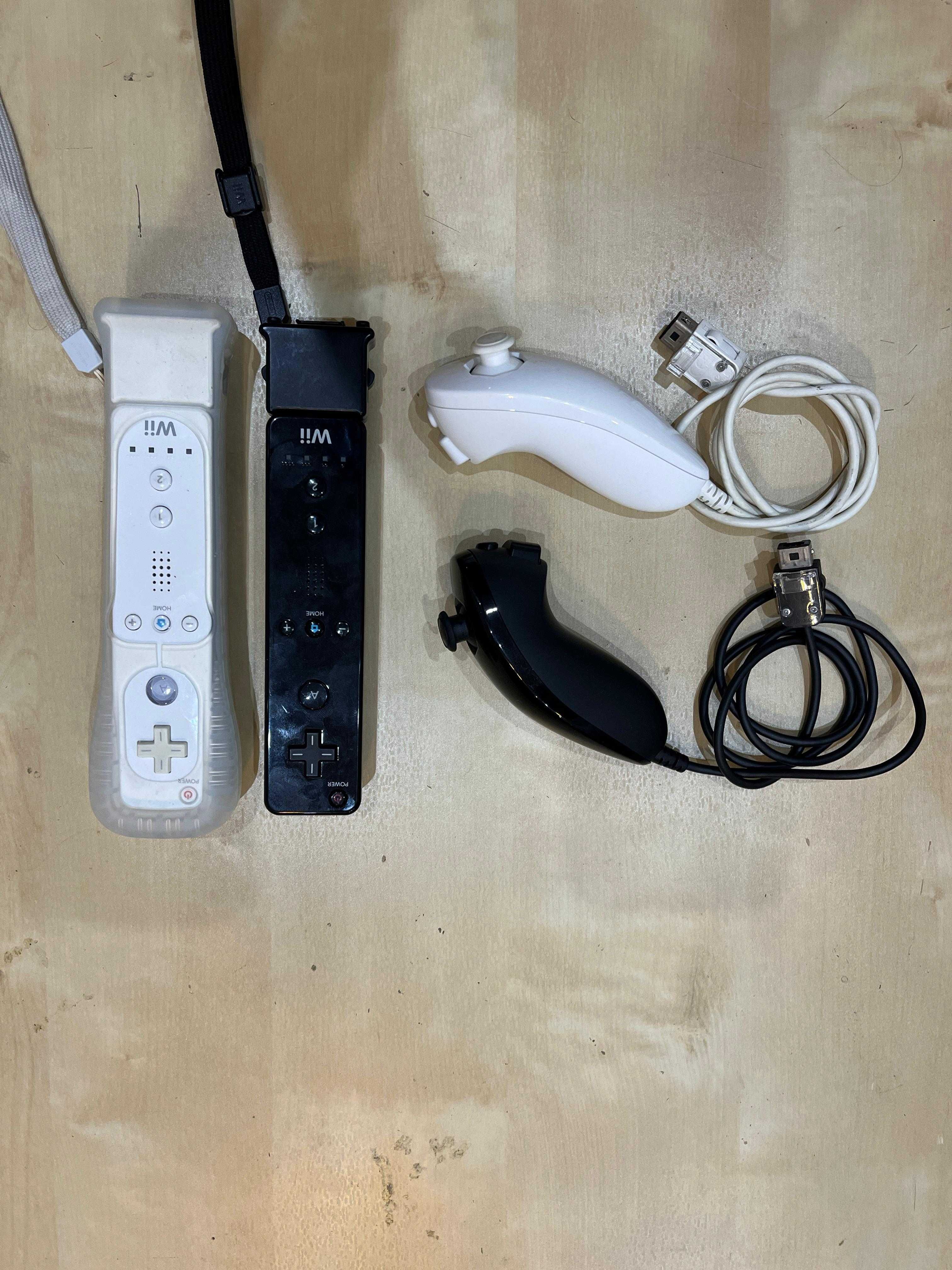 Nintendo Wii preta com 2 comandos + acessórios (pronta a jogar!)