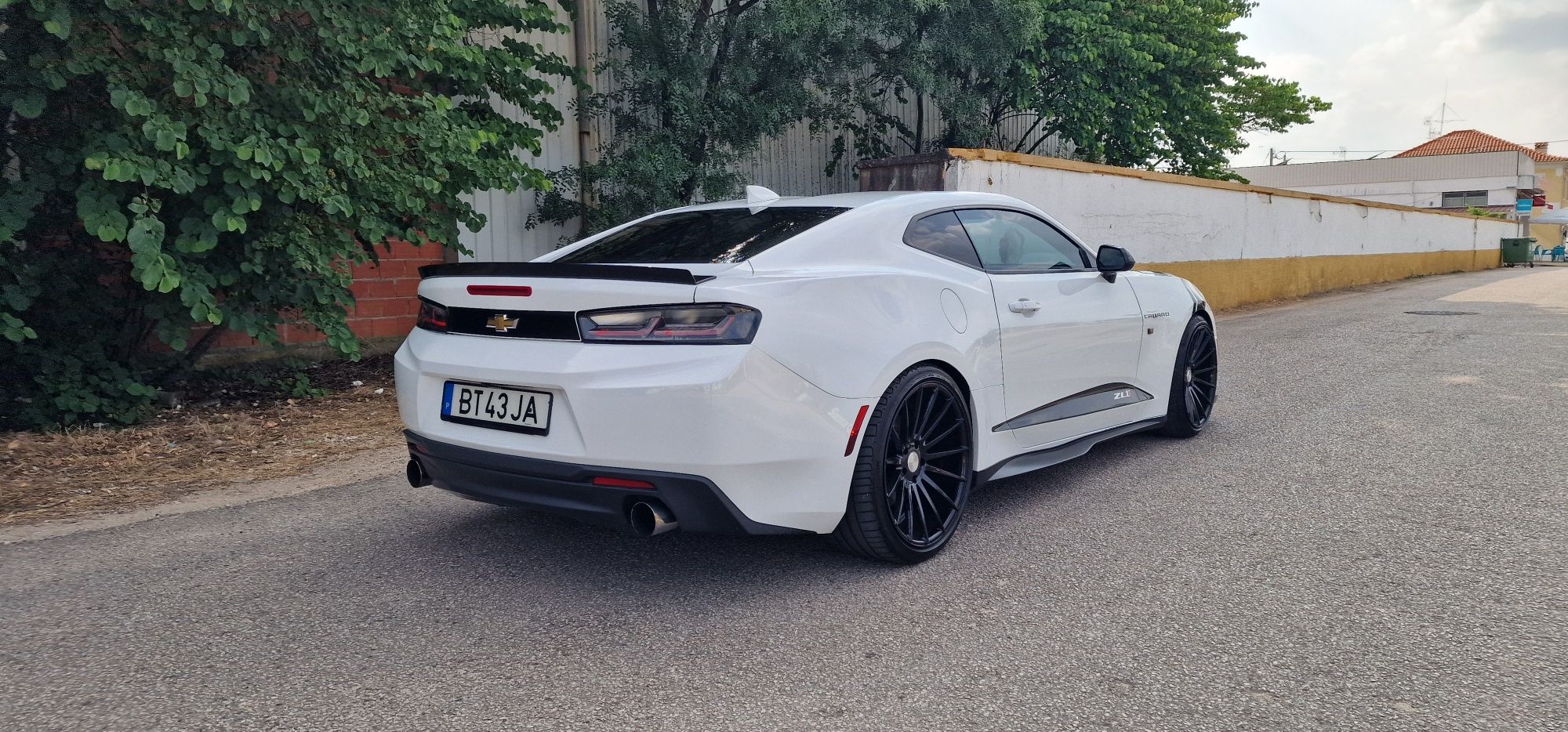 Chevrolet camaro equipamento zl1