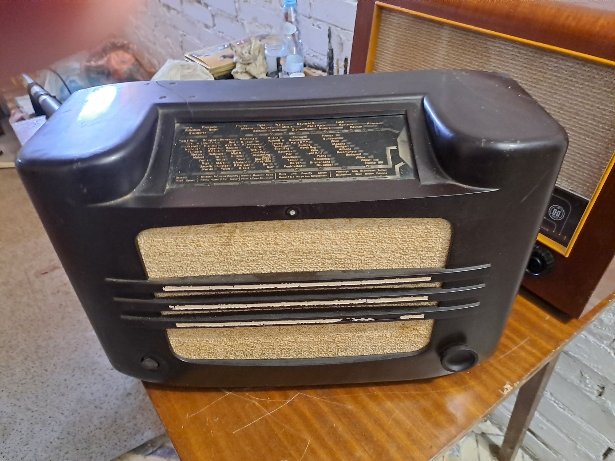 Sprzedam stare radio Philipsa rok 1937