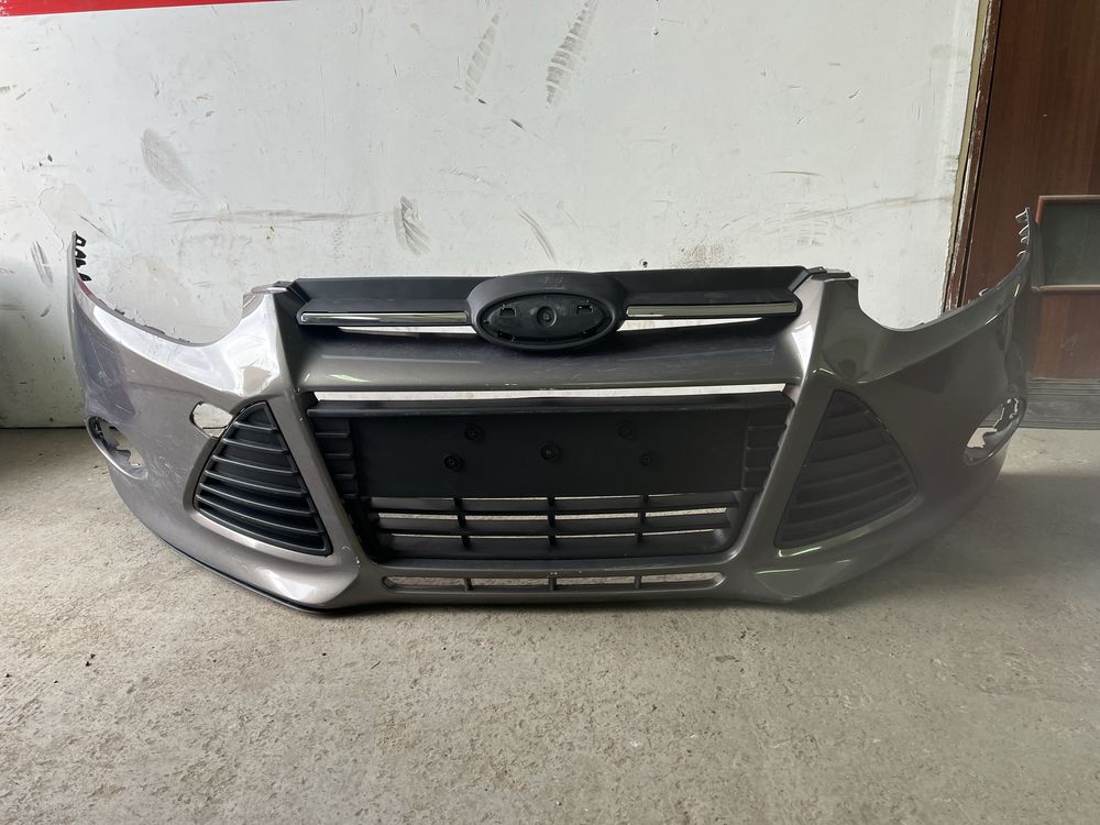 Бампер Ford Focus mk3 2010-2014