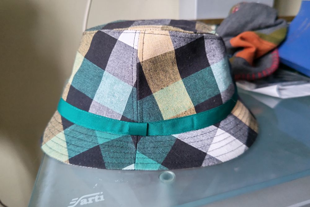 Панама kangol ,fcuk 58, 55