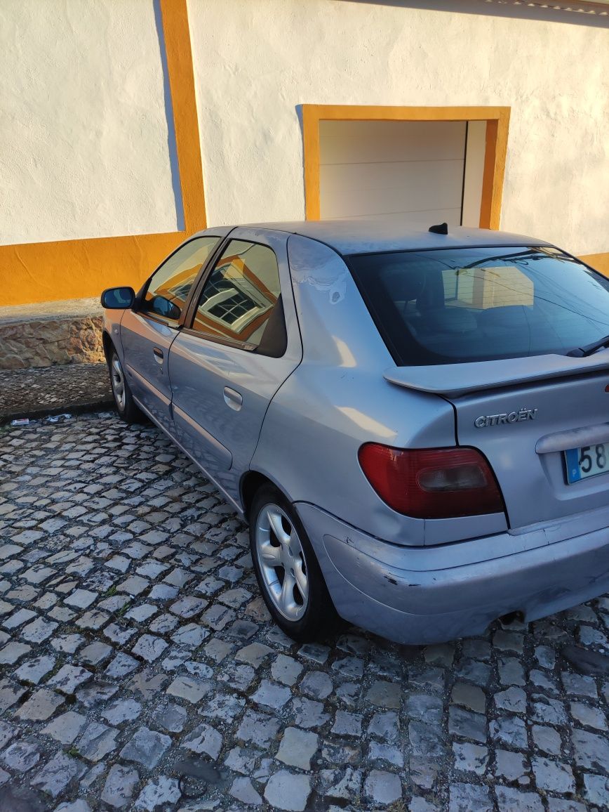 Citroën Xsara Hatchback 1.4 Gasolina – 2001 – 600€