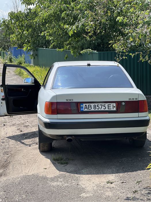Audi 100 c4 1993 газ бензин, будь який вид переоформлень