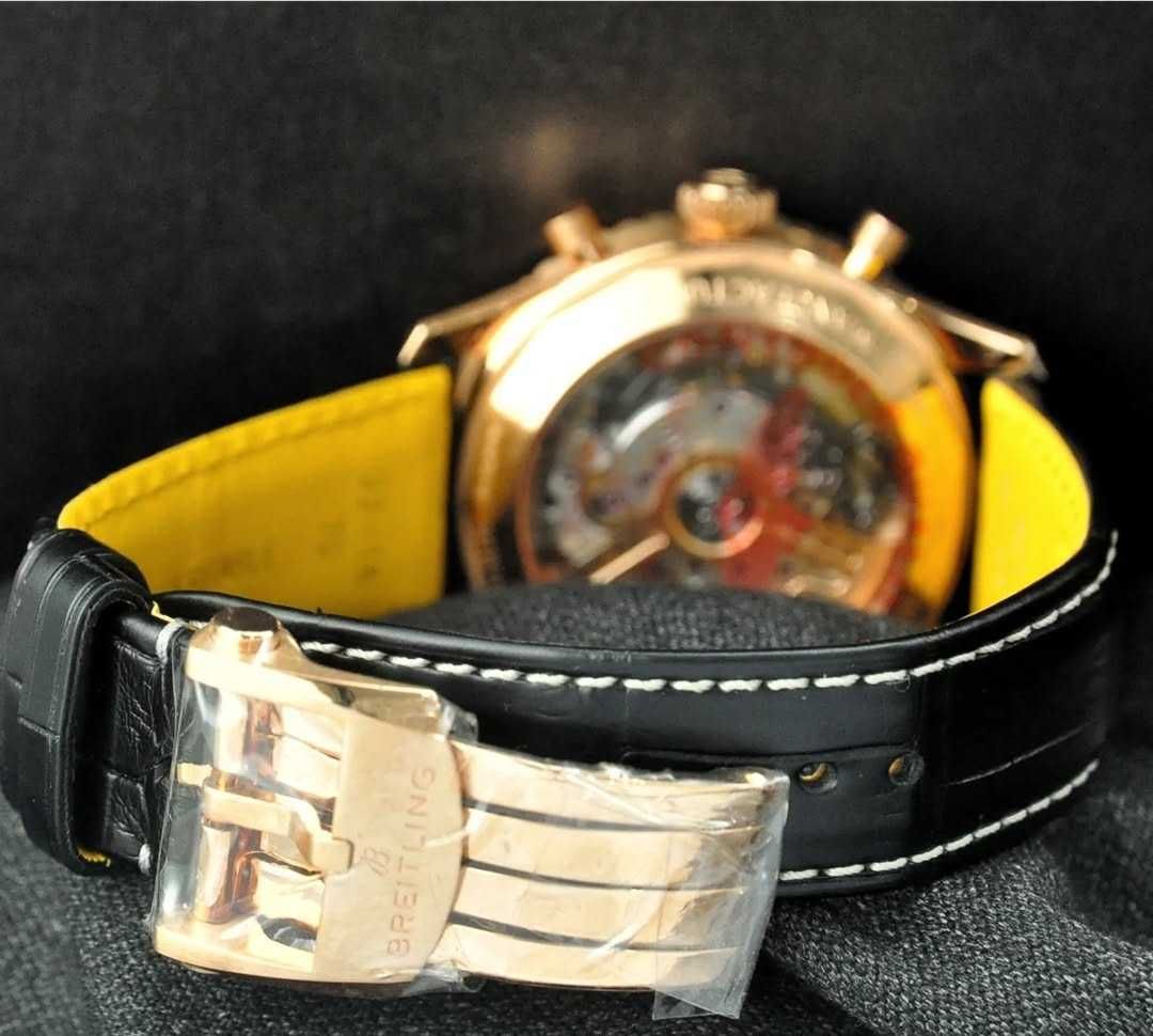 Breitling Navitimer B01 Chronograph 43, Nienoszony, Złoty, Full Set