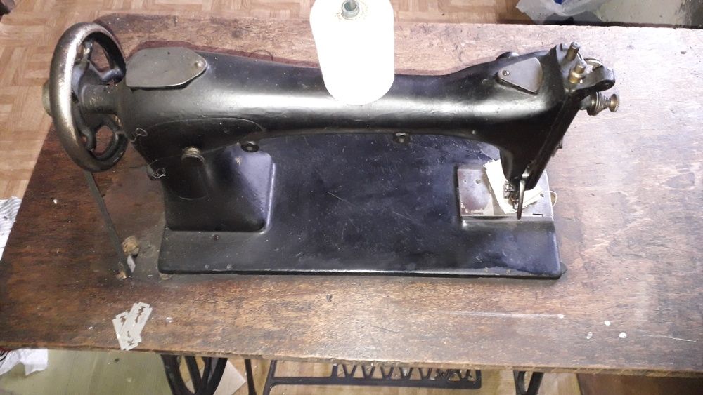 Maszyna do szycia Singer ANTYK