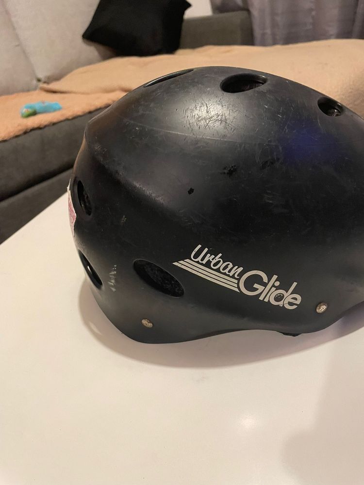 Capacete usado mas ainda funcional