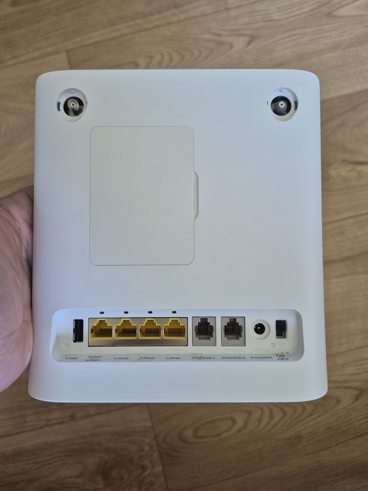 Router ZTE MF268D