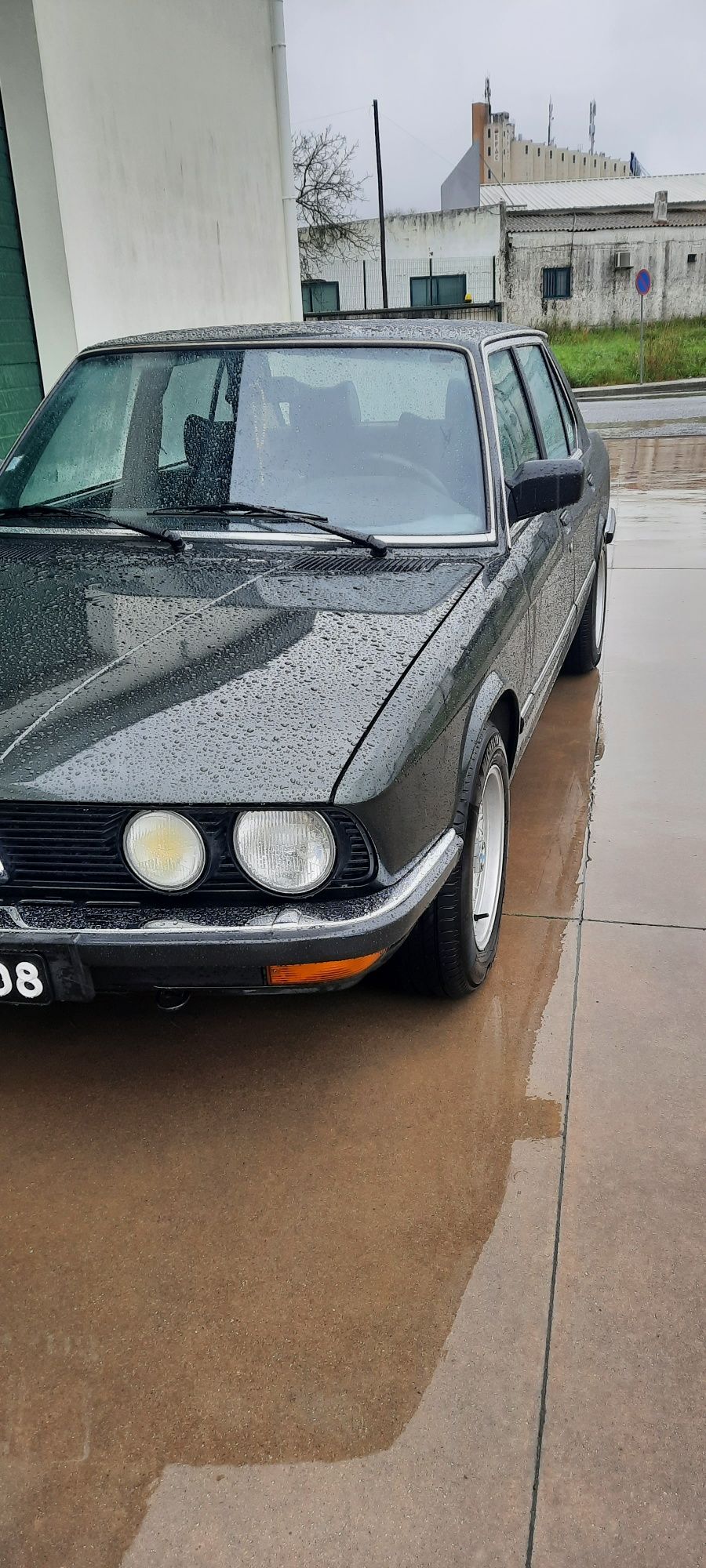 BMW 520i e28 de 1983