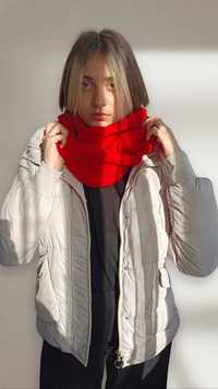 Червоний та пудровий шарфи на ранню весну/осінь